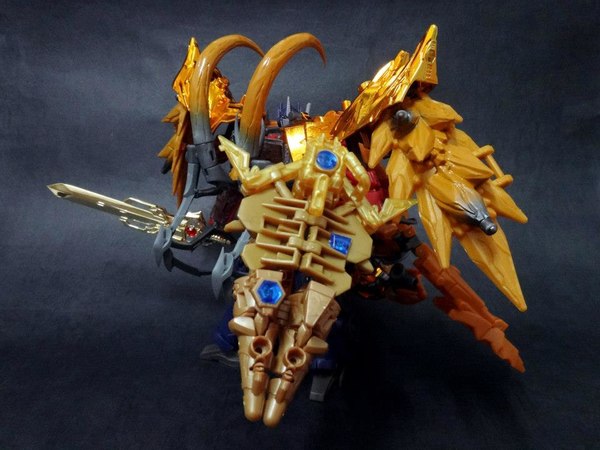 Transformers Prime AM 19 Gaia Unicron In Hand Images   It That A Combiner  (5 of 32)